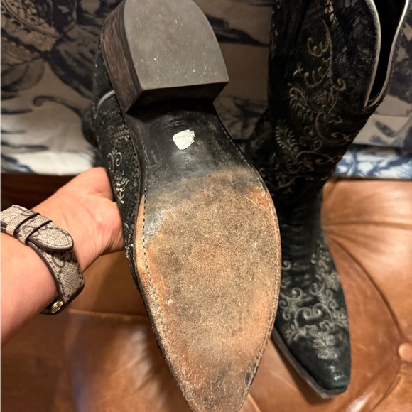 Lucchese Black Heeled Boots with Silver Embroidery - Picture 4 of 4